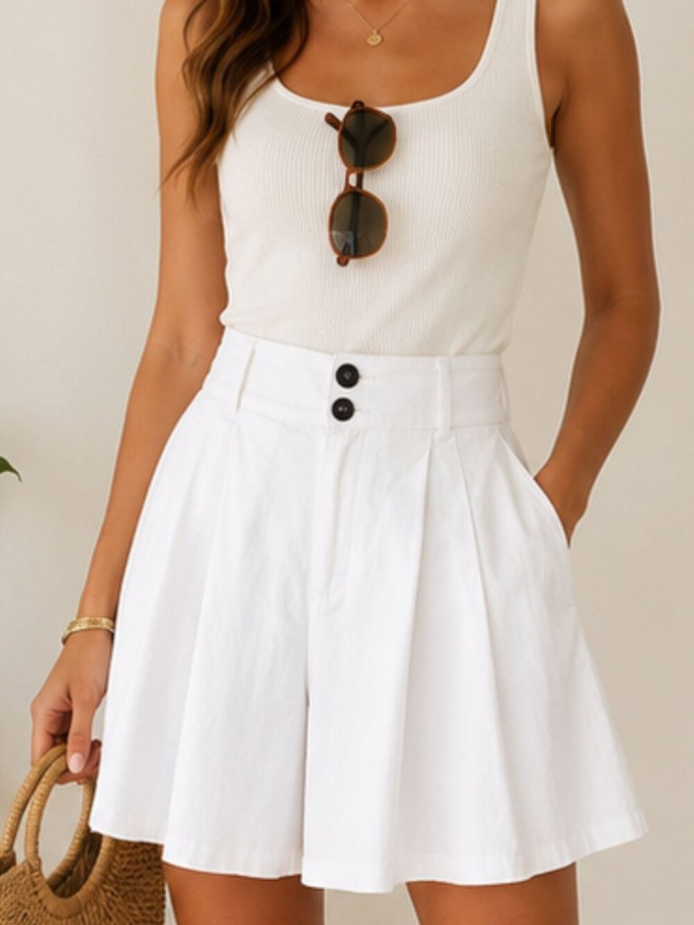 Club Monaco White Pleated Wide Leg Culotte Shorts Size 4